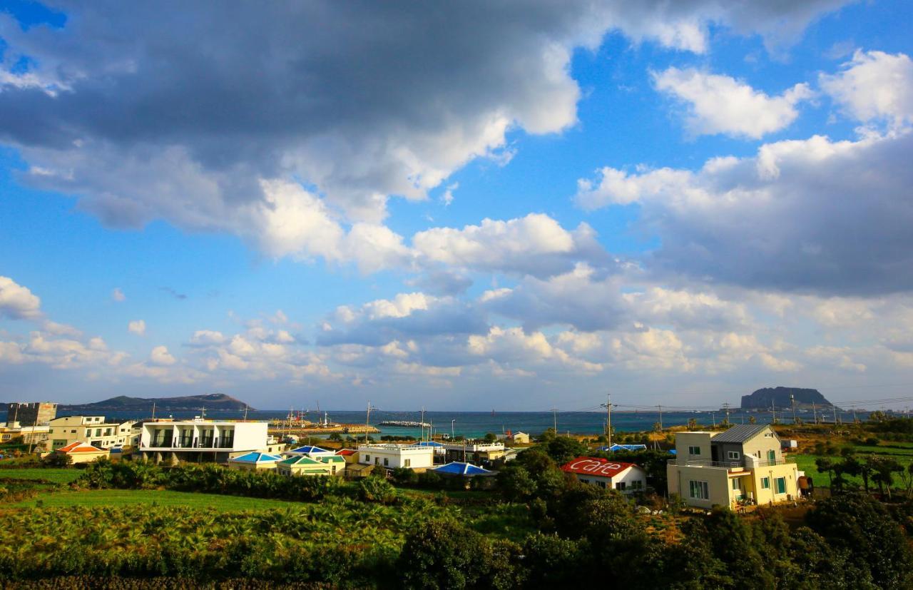 Dongdong Guesthouse Чеджудо Экстерьер фото