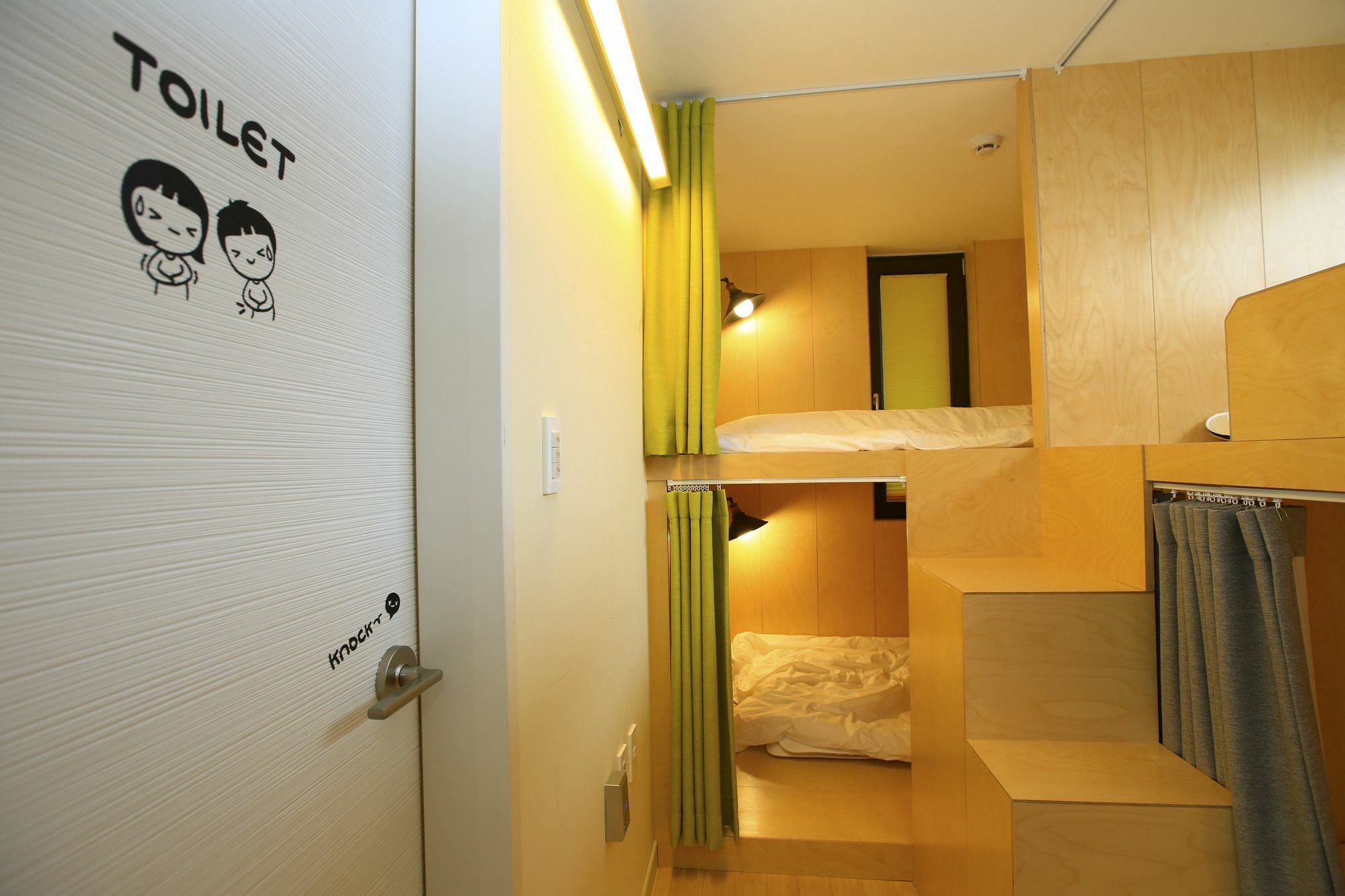 Dongdong Guesthouse Чеджудо Экстерьер фото
